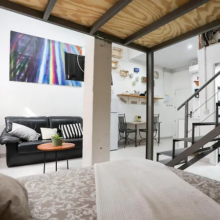 Apartment Cross *
